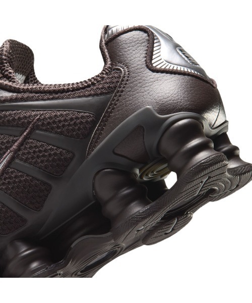 NIKE(ナイキ)の「NIKE Shox TL(ナイキ ショックス TL)(スニーカー・レディース・ブルー系/ブラウン系・26.5cm/27cm/27.5cm/28cm/28.5cm/29cm/23.5cm/24cm/24.5cm/25cm/25.5cm/26cm/23cm)」の11枚目の写真