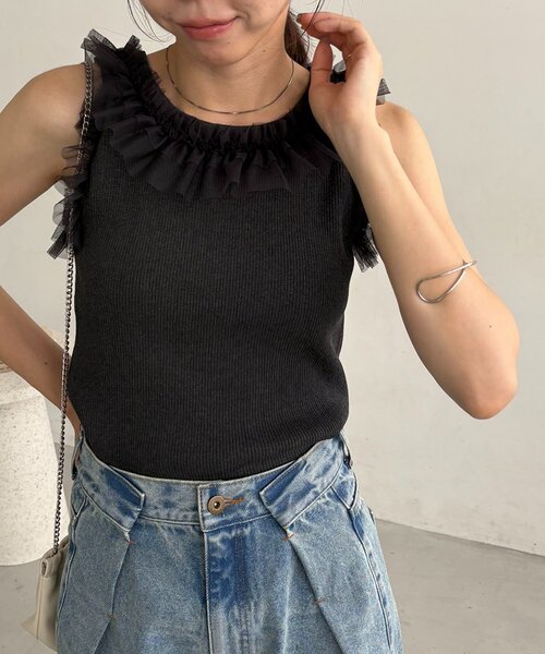CAPRICIEUX LE'MAGE(カプリシューレマージュ)の「チュールフリルリブタンク(Tシャツ/カットソー・レディース・チャコールグレー/オフホワイト・FREE)」の15枚目の写真