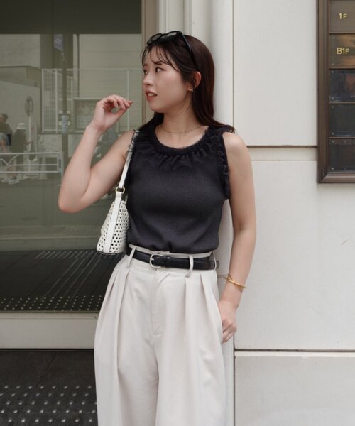 CAPRICIEUX LE'MAGE(カプリシューレマージュ)の「チュールフリルリブタンク(Tシャツ/カットソー・レディース・チャコールグレー/オフホワイト・FREE)」の20枚目の写真