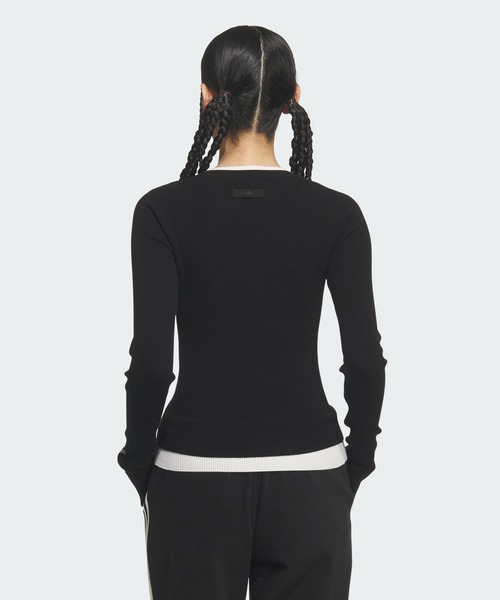 adidas(アディダス)の「プレミアム 3S ボタン クルー スウェット / トレーナー / アディダスオリジナルス adidas Originals(スウェット・レディース・ブラック・X-SMALL/X-LARGE/SMALL/MEDIUM/LARGE/XX-LARGE)」の2枚目の写真