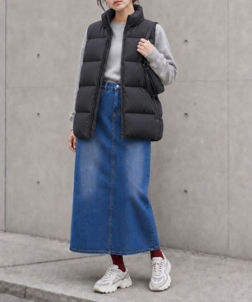 CLOTHY（クロシィ）の「【すらっと縦長シルエット】デニムロングスカート（デニムスカート・レディース・ブルー/ブラック・FREE）」の16枚目の写真