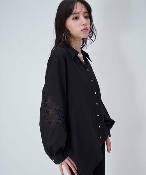 HARE(ハレ)の「パッチレースVネックブラウス(HARE)(シャツ/ブラウス・レディース・グレー/ブラック・FREE)」の17枚目の写真