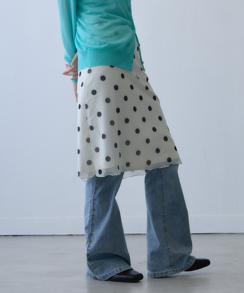 Clum(クルム)の「sheer dot layered skirt / シアードットレイヤードスカート(スカート・レディース・ホワイト・MEDIUM/SMALL)」の10枚目の写真