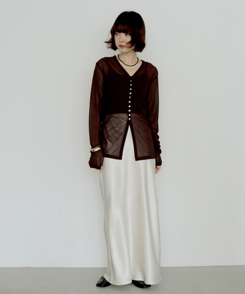 cheriella(シェリエラ)の「【cheriella】サテンナロースカート SATIN NARROW SKIRT(スカート・レディース・アイボリー/ピンク/ブラック/ブラウン・FREE)」の16枚目の写真