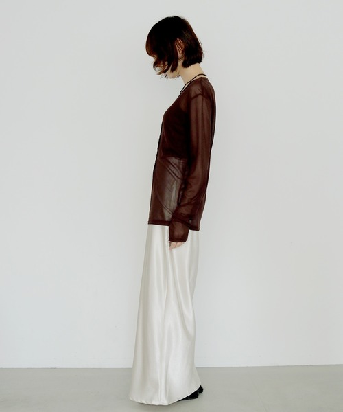 cheriella(シェリエラ)の「【cheriella】サテンナロースカート SATIN NARROW SKIRT(スカート・レディース・アイボリー/ピンク/ブラック/ブラウン・FREE)」の21枚目の写真