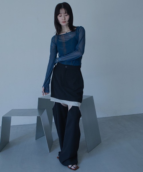 VACANCY(ヴァカンシー)の「【VACANCY公式】オリジナルアート柄スクエアネックシアートップス(Tシャツ/カットソー・レディース・ネイビー/ブルー・FREE)」の5枚目の写真