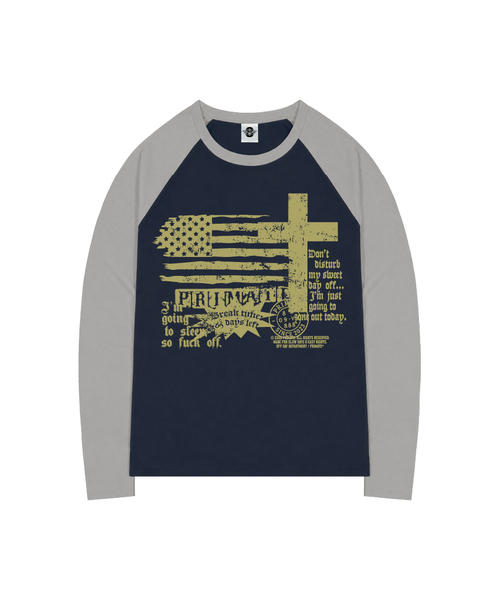 PRIMATE(プライメイト)の「DISTURB オーバーサイズ ビビッドラグラン ロングスリーブ 4色展開(Tシャツ/カットソー・レディース・ネイビー/ピンク/レッド/イエロー・1/2)」の1枚目の写真