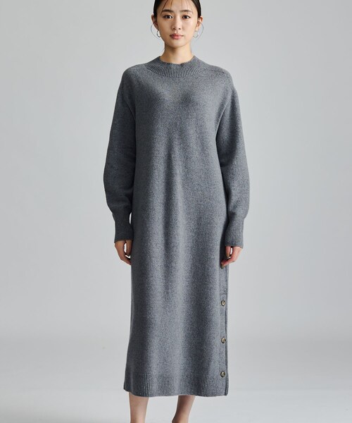 INDIVI(インディヴィ)の「【軽量/カシミヤ混/体型カバー】ハイネックニットワンピース(ワンピース・レディース・ブラウン系その他7/グレー系その他7・38/05/15 /13/34)」の12枚目の写真
