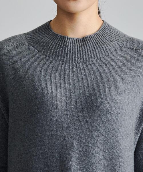 INDIVI(インディヴィ)の「【軽量/カシミヤ混/体型カバー】ハイネックニットワンピース(ワンピース・レディース・ブラウン系その他7/グレー系その他7・38/05/15 /13/34)」の15枚目の写真