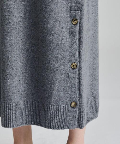 INDIVI(インディヴィ)の「【軽量/カシミヤ混/体型カバー】ハイネックニットワンピース(ワンピース・レディース・ブラウン系その他7/グレー系その他7・38/05/15 /13/34)」の17枚目の写真
