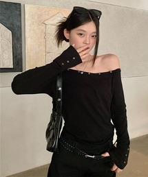 タイトトップス オフショルダートップス」に該当するTシャツ