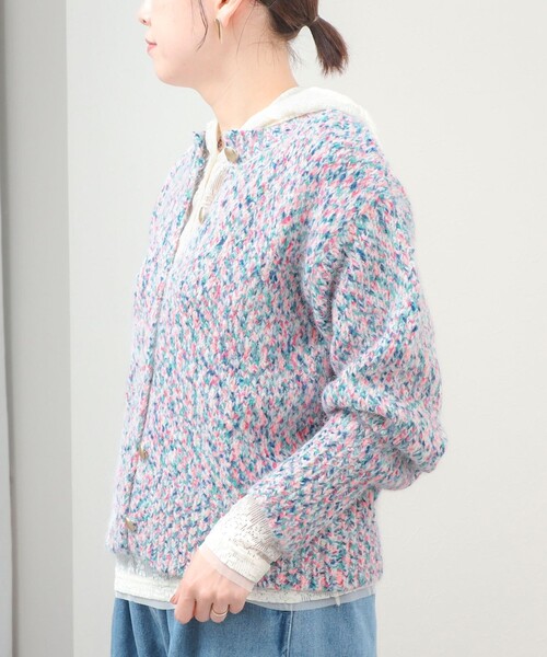 fredy couleur(フレディクルール)の「《WEB限定カラーあり》カラーモールクルーカーディガン(カーディガン/ボレロ・レディース・ネイビー/サックスブルー/ホワイト系その他/ピンク・M)」の8枚目の写真