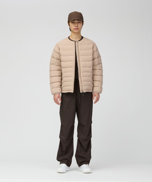 Snow Peak（スノーピーク）の「Snow Peak / Middler Down Collarless Jacket ミドラーダウン ノーカラージャケット（ダウンジャケット/コート・メンズ・ブラウン/チャコール/ブルー・XL/L/M/S）」の13枚目の写真