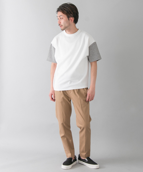 URBAN RESEARCH（アーバンリサーチ）の「ポンチバイカラールーズTシャツ（Tシャツ/カットソー・メンズ・ホワイト×グレー/ブラック系その他/ベージュ系その他/グレー×ホワイト・LARGE/MEDIUM）」の6枚目の写真