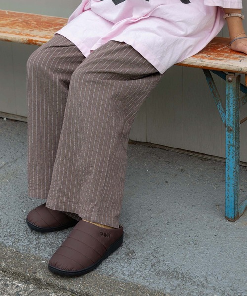 SUBU（スブ）の「SUBU Permanent Collection 2025 ORIGINALS F-LINE スブ パーマネント コレクション モックシューズ サボ ダウン クロッグサンダル（サンダル・レディース・グレー/ブラック/カーキ/レッド/ドット/カモフラージュ/ベージュ/グリーン/スモークグレー/オレンジ/ダークブラウン/ブラウン系その他・L/M/XL/S）」の4枚目の写真