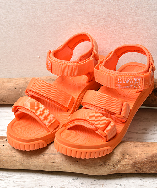 SHAKA（シャカ）の「別注カラー有【SHAKA / シャカ】NEO BUNGY（サンダル・レディース・ブラック/ネイビー/ブラック×ブラック/グレー/カーキブラウン/オリーブ/オレンジ/マスタード/ベビーピンク/パープル/アイボリー/グレイッシュブルー/ロイヤルブルー/ピンク/ラベンダー・23cm/25cm/26cm/24cm/27cm/28cm/29cm）」の15枚目の写真