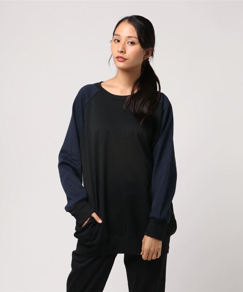 BEATJIVE（ビートジャイブ）の「ロング丈 ワイドシルエット スウェット ドルマン プルオーバー トレーナー レディース（スウェット・レディース・ブラック/ネイビー/グレー/オフホワイト/ブラック×ブルー/ブラック系その他・FREE）」の4枚目の写真