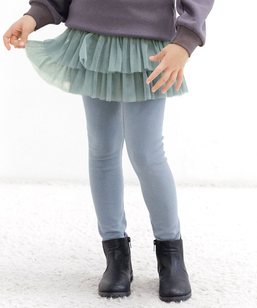 Bee des Bee（ビーデスビー）の「レギンス付きスカート 総チュチュ 2段フリル（スカート・キッズ・グレー/グレー系その他/ホワイト系その他/アイボリー/ライトピンク/ピンク/ワインレッド/ワイン/ブラック系その他/ネイビー/ブラック/ラベンダー/ブルー系その他/スカイブルー/ダークブラウン/グレイッシュベージュ/ミント/パープル系その他/コーラルピンク/チャコール/ブラック系その他2/ベージュ系その他/ブルーグレー/グレー系その他2/パープル系その他2/ブラウン系その他2/ブラウン系その他/カーキオリーブ/スモークピンク/サックスブルー/ピンク系/ブルー系/パープル系その他4/パープル系その他3・90cm/110cm/100cm/120cm/130cm/140cm/90㎝）」の7枚目の写真