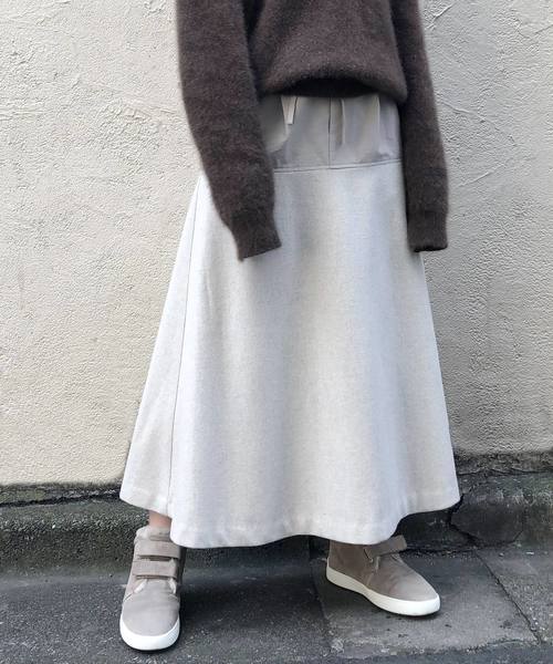 Munich(ミューニック)の「メルトン&ロービングチェックフレアスカート(スカート・レディース・ブラック/ブラウン/グリーン/アイボリー・S)」の1枚目の写真