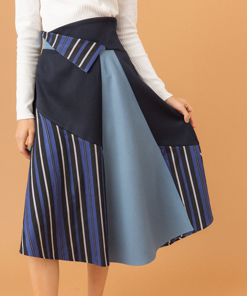 UNITED TOKYO（ユナイテッドトウキョウ）の「イレヘムフレアスカート（スカート・レディース・ブルー/ネイビー/オレンジ・1）」の12枚目の写真