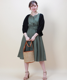 衿スカラップ刺繍ワンピース
