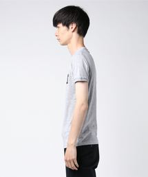 DSQUARED2（ディースクエアード）の「T-SHIRT /CHIC DAN FIT