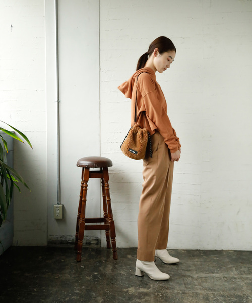 niko and...(ニコアンド)の「オリジナルモコモコ巾着ショルダーバッグ(ショルダーバッグ・レディース・アイボリー/キャメル/その他1/その他2・0)」の18枚目の写真