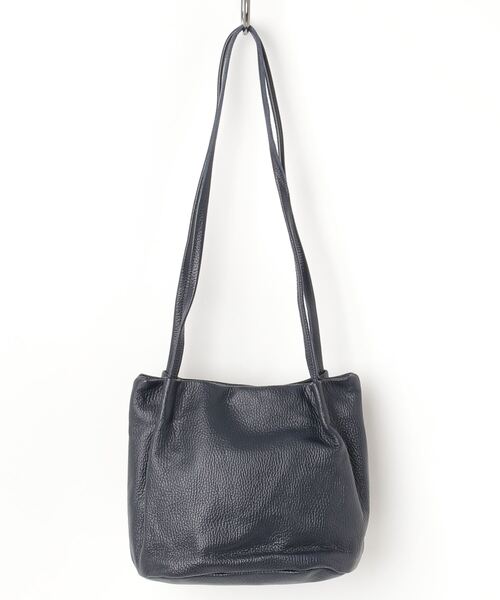 TASINAMI（タシナミ）の「TASINAMI シュリンクレザーショルダー巾着バッグ (TA-0030)（ハンドバッグ・レディース・ブラック/ネイビー/レッド/サックスブルー/グリーン/マスタード/ホワイト系その他/チョコ/グレイッシュベージュ/グレー・FREE）」の13枚目の写真