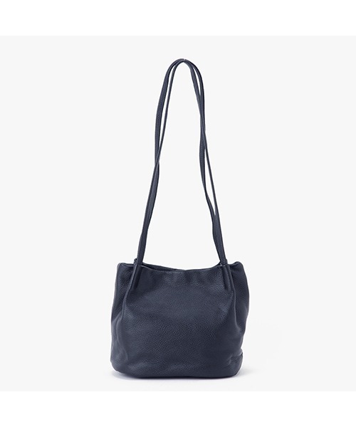 TASINAMI（タシナミ）の「TASINAMI シュリンクレザーショルダー巾着バッグ (TA-0030)（ハンドバッグ・レディース・ブラック/ネイビー/レッド/サックスブルー/グリーン/マスタード/ホワイト系その他/チョコ/グレイッシュベージュ/グレー・FREE）」の8枚目の写真