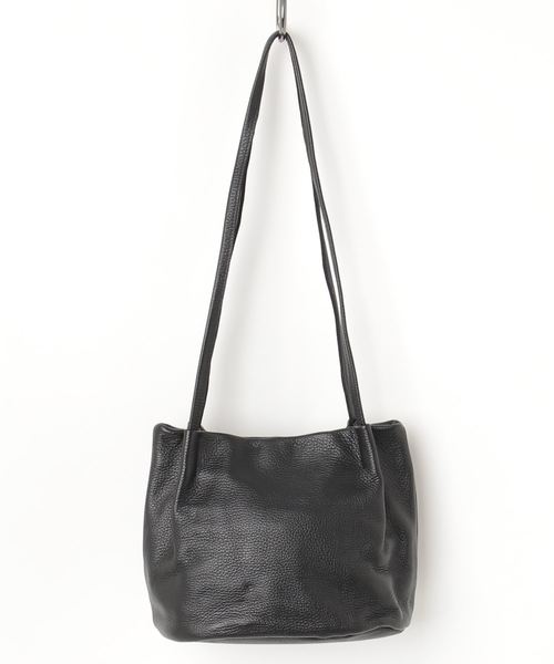 TASINAMI（タシナミ）の「TASINAMI シュリンクレザーショルダー巾着バッグ (TA-0030)（ハンドバッグ・レディース・ブラック/ネイビー/レッド/サックスブルー/グリーン/マスタード/ホワイト系その他/チョコ/グレイッシュベージュ/グレー・FREE）」の21枚目の写真