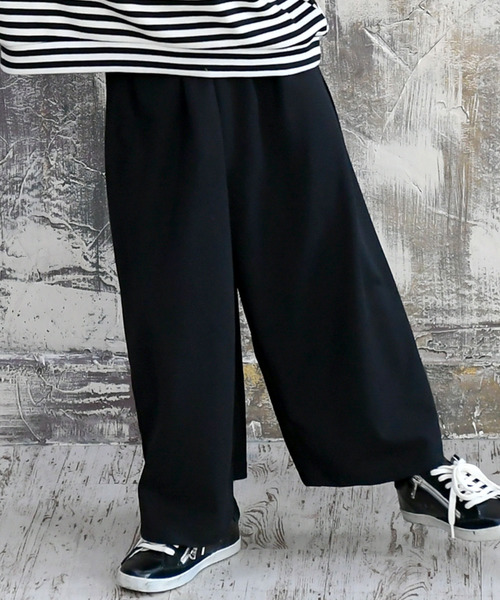 Bee des Bee(ビーデスビー)の「ワイドパンツ(その他パンツ・キッズ・ブラック/ホワイト×ブラック・110cm/100cm/120cm/130cm/140cm/150cm)」の2枚目の写真