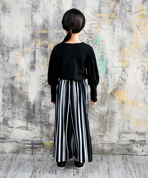 Bee des Bee(ビーデスビー)の「ワイドパンツ(その他パンツ・キッズ・ブラック/ホワイト×ブラック・110cm/100cm/120cm/130cm/140cm/150cm)」の5枚目の写真