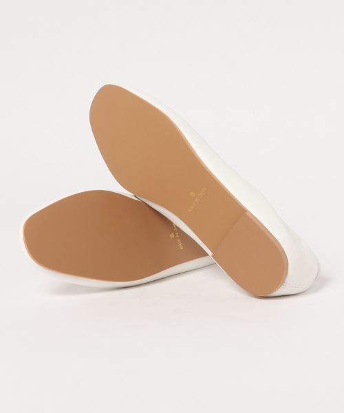 DouDou（ドゥドゥ）の「スクエアトゥフラットシューズ（バレエシューズ・レディース・オフホワイト/ゴールド/シルバー/ブラウン・36/37/38）」の6枚目の写真