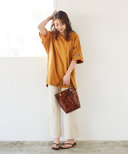 KANGOL EXTRA COMFORT（カンゴールエクストラコンフォート）の「WEB別注【KANGOL EXTRA COMFORT(カンゴール エクストラ コンフォート)】サイドスリットオーバーサイズTシャツ（Tシャツ/カットソー・レディース・パープル/オフホワイト/マスタード/ブラック/ブラウン/モカ/ライトグリーン/ネイビー/ベージュ/チャコールグレー・LL/L/M）」の10枚目の写真