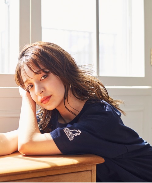 KANGOL EXTRA COMFORT（カンゴールエクストラコンフォート）の「WEB別注【KANGOL EXTRA COMFORT(カンゴール エクストラ コンフォート)】サイドスリットオーバーサイズTシャツ（Tシャツ/カットソー・レディース・パープル/オフホワイト/マスタード/ブラック/ブラウン/モカ/ライトグリーン/ネイビー/ベージュ/チャコールグレー・LL/L/M）」の21枚目の写真