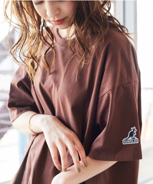 KANGOL EXTRA COMFORT（カンゴールエクストラコンフォート）の「WEB別注【KANGOL EXTRA COMFORT(カンゴール エクストラ コンフォート)】サイドスリットオーバーサイズTシャツ（Tシャツ/カットソー・レディース・パープル/オフホワイト/マスタード/ブラック/ブラウン/モカ/ライトグリーン/ネイビー/ベージュ/チャコールグレー・LL/L/M）」の16枚目の写真