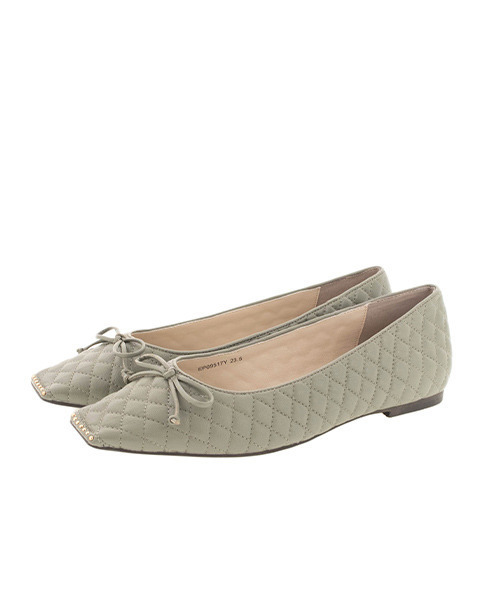 RANDA（ランダ）の「キルティングフラットパンプス（パンプス・レディース・ブラック/ブラウン/グリーン・23/24/25/22/25.5/22.5/24.5/23.5）」の15枚目の写真