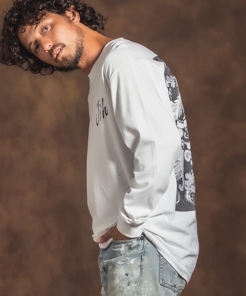 Jih Nunc（ジーヌンク）の「mlt3095-ロングスリーブプリントTシャツ -Jih×Paisley-（Tシャツ/カットソー・メンズ・ネイビー/ブラウン/ブラック・L/M）」の21枚目の写真