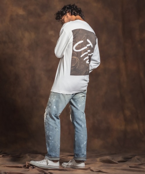 Jih Nunc（ジーヌンク）の「mlt3095-ロングスリーブプリントTシャツ -Jih×Paisley-（Tシャツ/カットソー・メンズ・ネイビー/ブラウン/ブラック・L/M）」の11枚目の写真