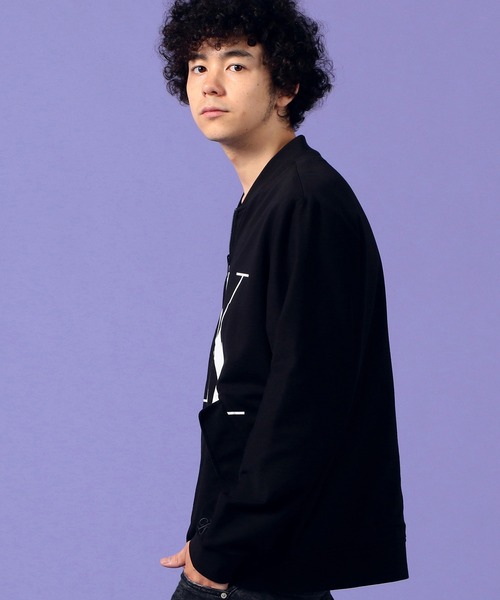 Calvin Klein(カルバン・クライン)の「リバーシブル アイコニックロゴ ブルゾン(ブルゾン・メンズ・ブラック・S/M/L/XL)」の10枚目の写真