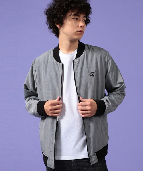 Calvin Klein(カルバン・クライン)の「リバーシブル アイコニックロゴ ブルゾン(ブルゾン・メンズ・ブラック・S/M/L/XL)」の13枚目の写真