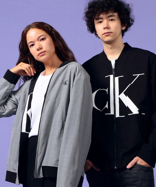 Calvin Klein(カルバン・クライン)の「リバーシブル アイコニックロゴ ブルゾン(ブルゾン・メンズ・ブラック・S/M/L/XL)」の14枚目の写真