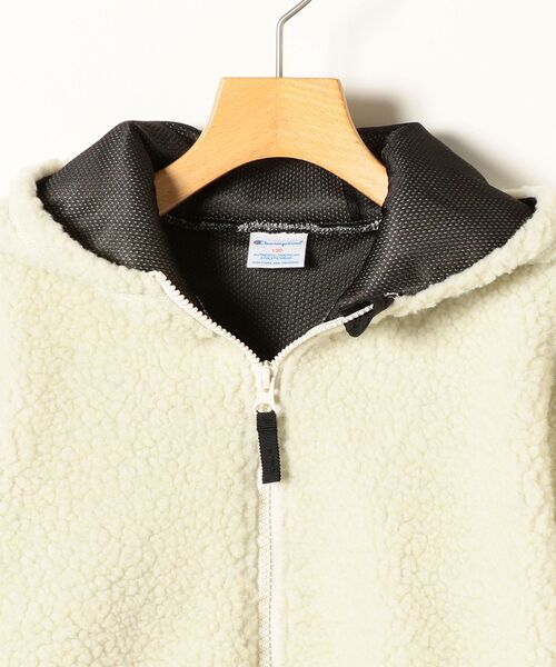 Champion(チャンピオン)の「SHIPS any×Champion: ボア フリース フーディ/パーカー◇(ブルゾン・キッズ・オフホワイト/ブラック/ベージュ・110/120/130/140)」の5枚目の写真