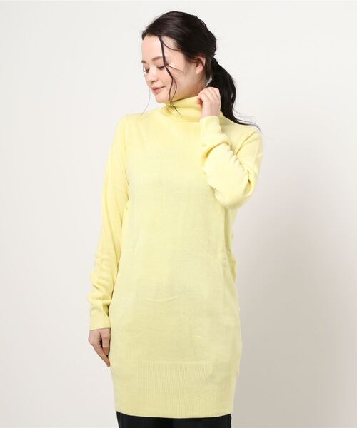 KOBE LETTUCE（コウベレタス）の「カシミアタッチシンプルニットチュニックワンピース（ニット/セーター・レディース・ベージュ/ライトブルー/グレー/レッド/アイボリー/マスタード/ブルー系その他/イエロー系その他/ピンクベージュ/レッド系その他/オレンジ系その他/ワイン/グレイッシュベージュ/ライトカーキ/その他2/ホワイト系その他/ブラック系その他/ホワイト系その他2/ブラック系その他2/ベージュ系その他3/ベージュ系その他5/グリーン系その他3/グリーン系その他6/ブルー系その他3/ブルー系その他5/ブルー系その他7/イエロー系その他3/イエロー系その他6/レッド系その他2/レッド系その他4/オレンジ系その他2/オレンジ系その他3・1/2/3）」の21枚目の写真