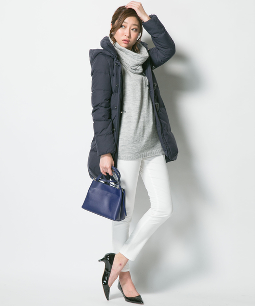 23区(ニジュウサンク)の「コーティングダウン(ダウンジャケット/コート・レディース・グレー系/ブラック系/ネイビー系・32/30/34)」の3枚目の写真