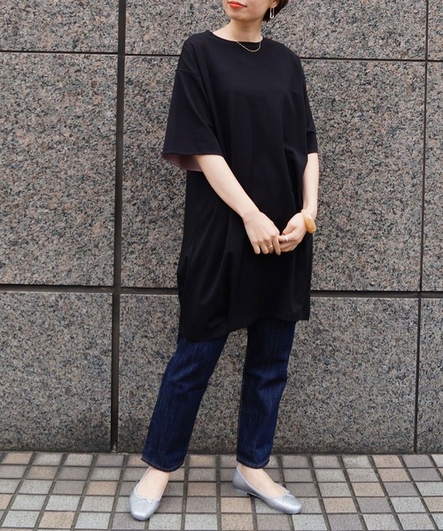 NICOLE white(ニコルホワイト)の「ロング丈ビッグTシャツ(Tシャツ/カットソー・レディース・ライトグレー/ブラック/ピンク/オフホワイト・FREE)」の15枚目の写真