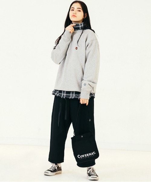 COVERNAT(カバーナット)の「【COVERNAT】AUTHENTIC LOGO SMALL CROSS BAG / カバーナット オーセンティック ロゴ スモール クロス バッグ(ショルダーバッグ・メンズ・ブラック・FREE)」の6枚目の写真