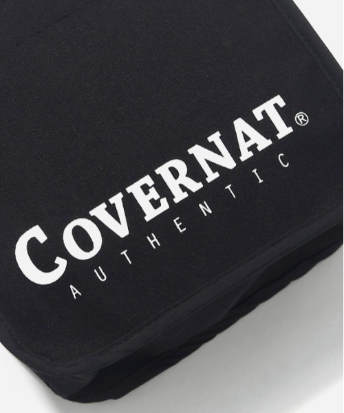 COVERNAT(カバーナット)の「【COVERNAT】AUTHENTIC LOGO SMALL CROSS BAG / カバーナット オーセンティック ロゴ スモール クロス バッグ(ショルダーバッグ・メンズ・ブラック・FREE)」の11枚目の写真