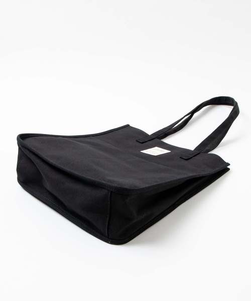 WEGO（ウィゴー）の「WEGO/マルチポケットキャンバス撥水トートバッグ（トートバッグ・レディース・オフホワイト/ブラック・FREE）」の4枚目の写真