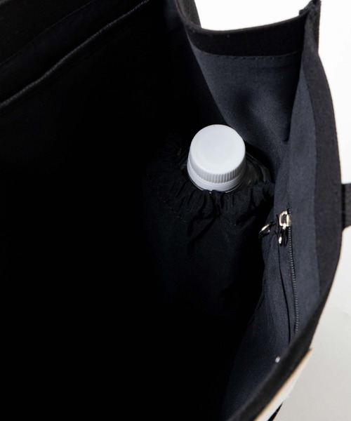 WEGO（ウィゴー）の「WEGO/マルチポケットキャンバス撥水トートバッグ（トートバッグ・レディース・オフホワイト/ブラック・FREE）」の9枚目の写真